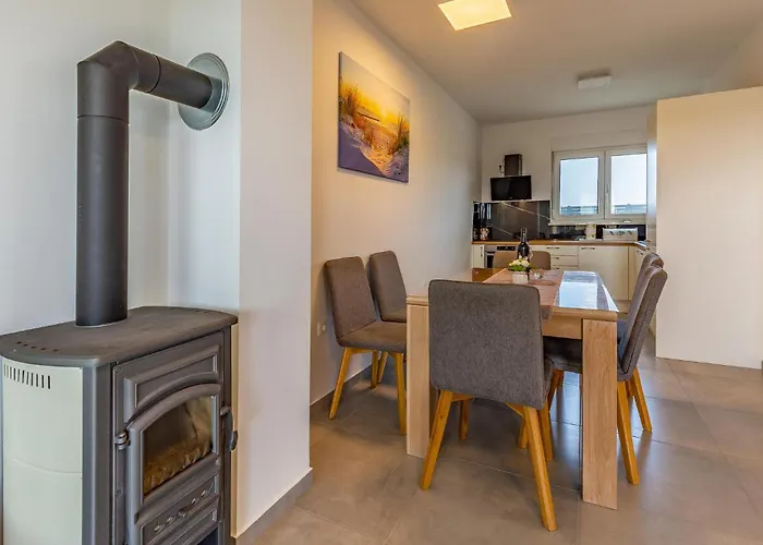 Semesterbostad Cozy In With Wifi