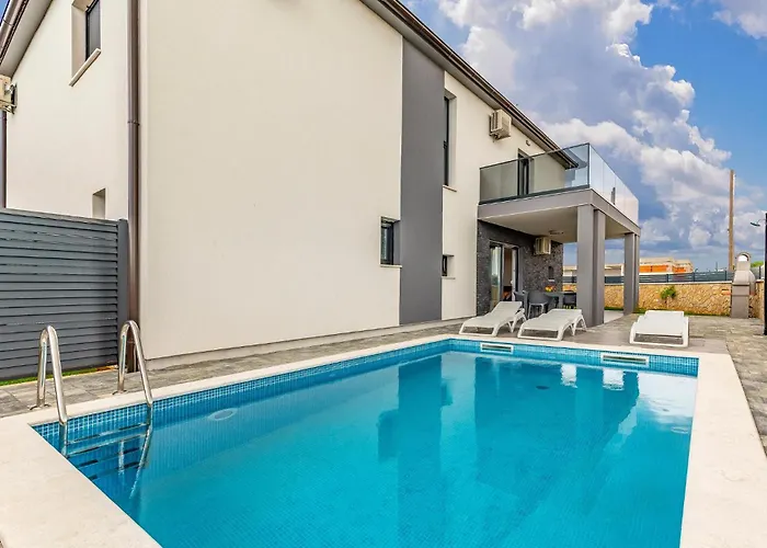 Cozy In With Wifi * Pula